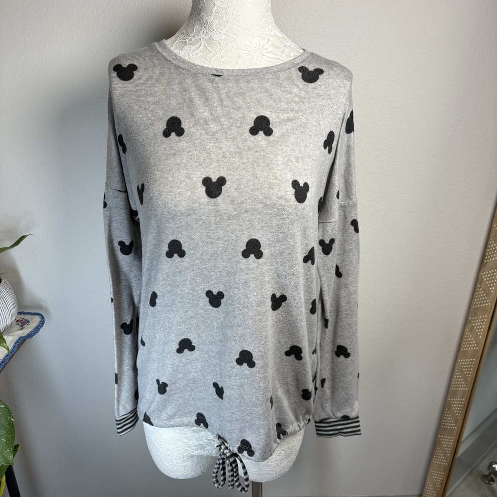 Disney Womens Small ~ Grey Black Mickey Mouse Super Soft Sleepwear Shirt Pjs TOP